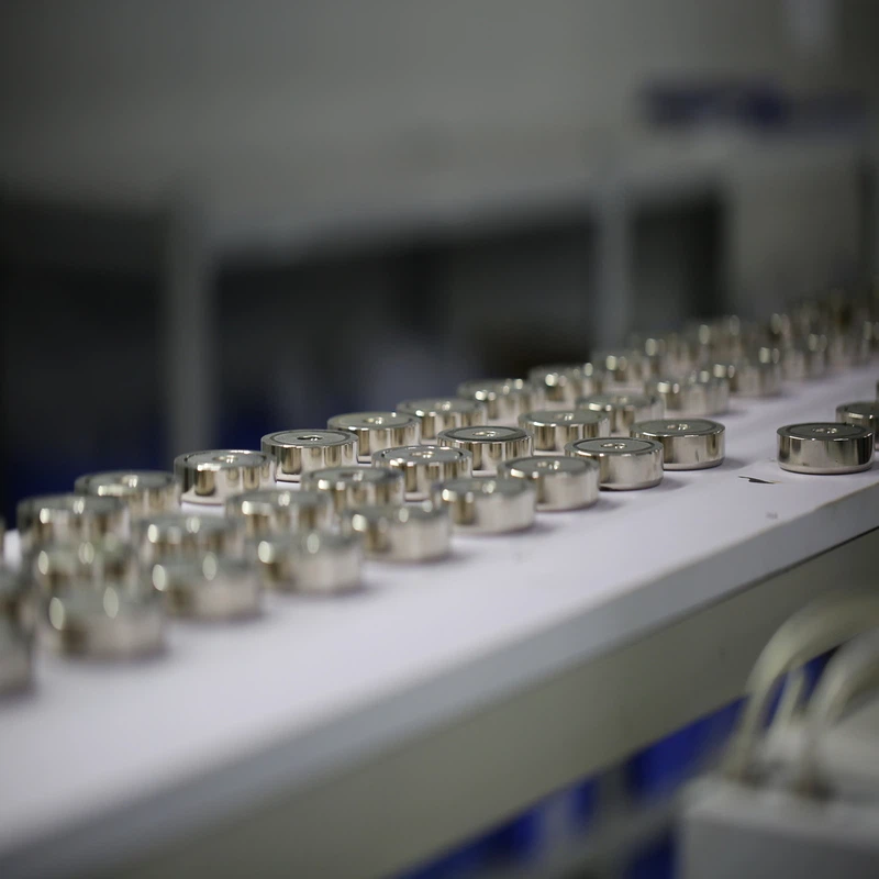 Pot Shaped Magnet With Hole